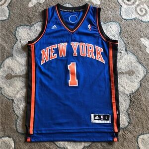 Adidas New York Knicks jersey…Medium